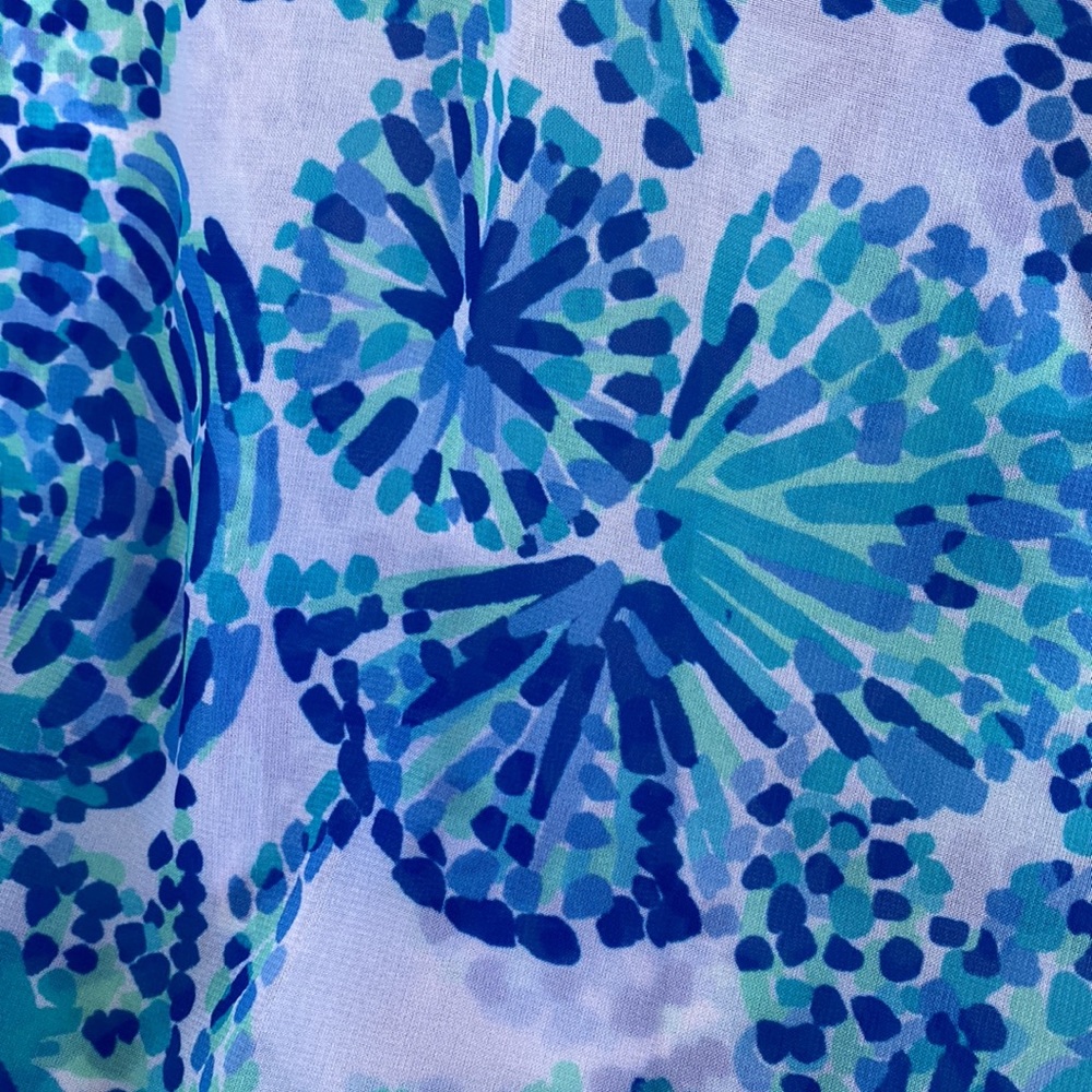 Lilly Pulitzer Motley Printed Coverup - Picture 9 of 14